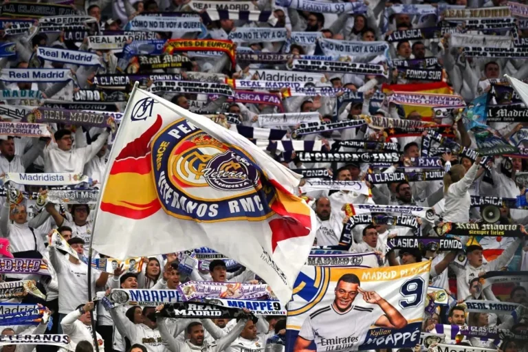 Fans Real Madrid Ucapkan Terima Kasih pada Inter Milan dengan Spanduk di Valdebebas