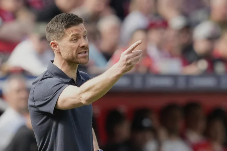 Xabi Alonso mavsum oxirida Bayer Leverkusenni tark etishini e’lon qildi