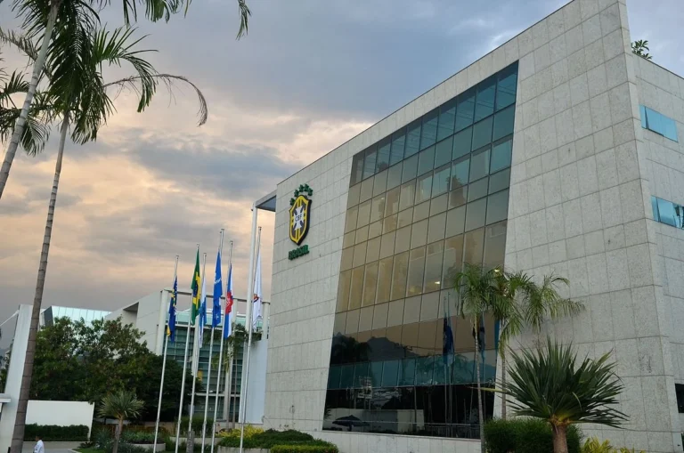 Rio sudi Braziliya futbol konfederatsiyasi kengashini tarqatishni buyurdi