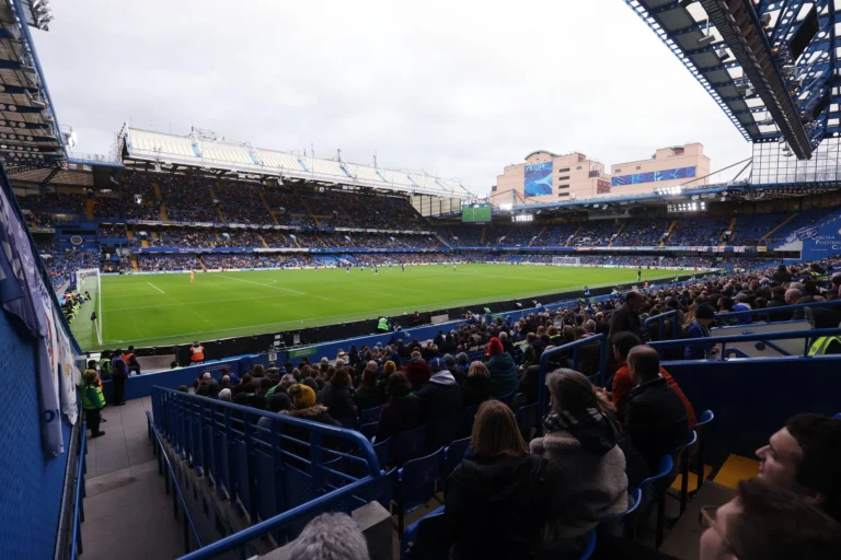 Chelsi Manchester Yunaytedni Premier-ligada minimal hisobda mag’lub etdi