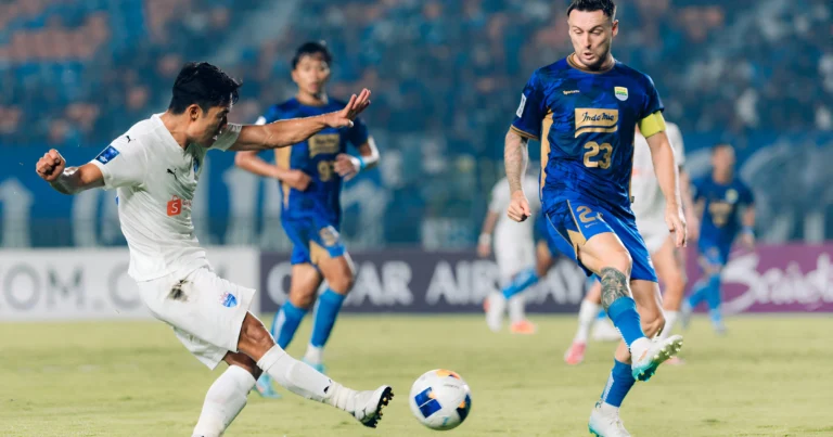 League 1 Champions Persib Bandung Still Face Three Crucial Matches