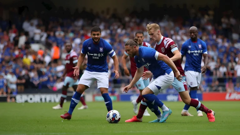 Prediksi Ipswich vs West Ham di Liga Inggris (25.05.2025)