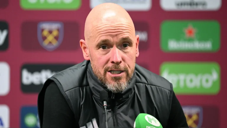 Erik ten Hag Sepakat Latih Bayer Leverkusen