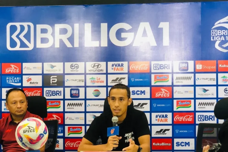 Hanif Sjahbandi Dukung Aturan 11 Pemain Asing Liga 1