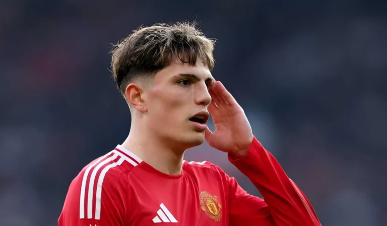 Alejandro Garnacho Diprediksi Tinggalkan Manchester United