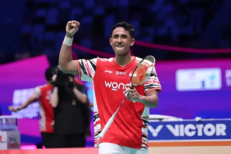 Alwi Farhan Bersinar di Sudirman Cup 2025 di Xiamen