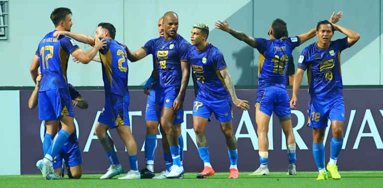 Pelatih Malut United Buka Suara Soal Rumor Transfer Pemain Asing Persib