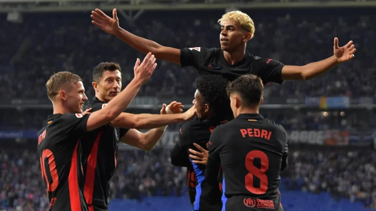 Lamine Yamal Bawa Barcelona Juara LaLiga 2024-2025