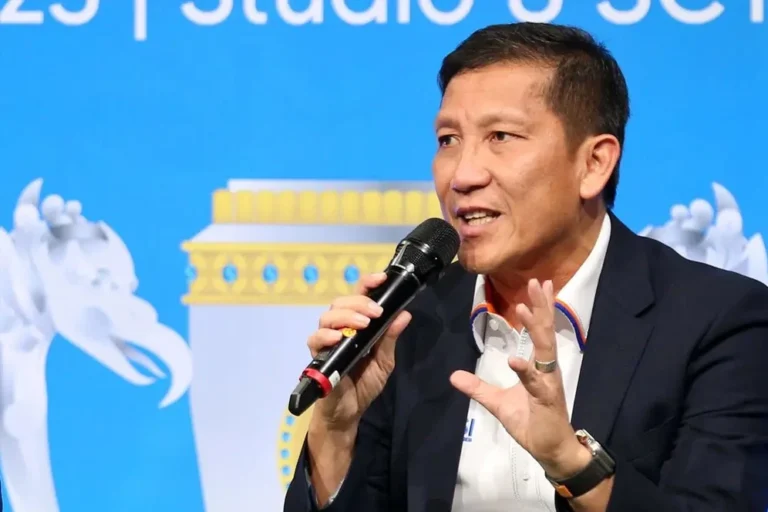 Ferry Paulus Supports Liga 1 Clubs Recruiting National Team Heritage Players