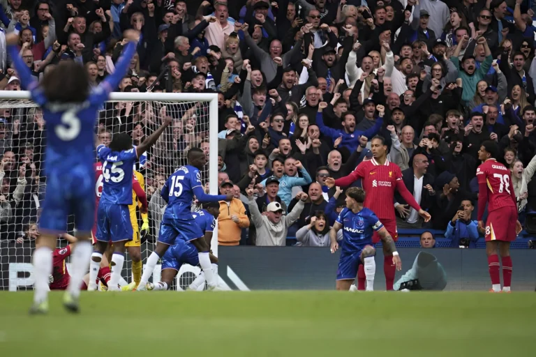 Liverpool Takluk 1-3 dari Chelsea Usai Kunci Gelar Liga