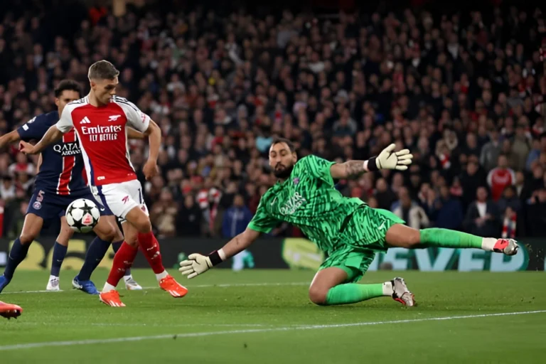 Luis Enrique Puji Donnarumma Sebagai Kunci Sukses PSG