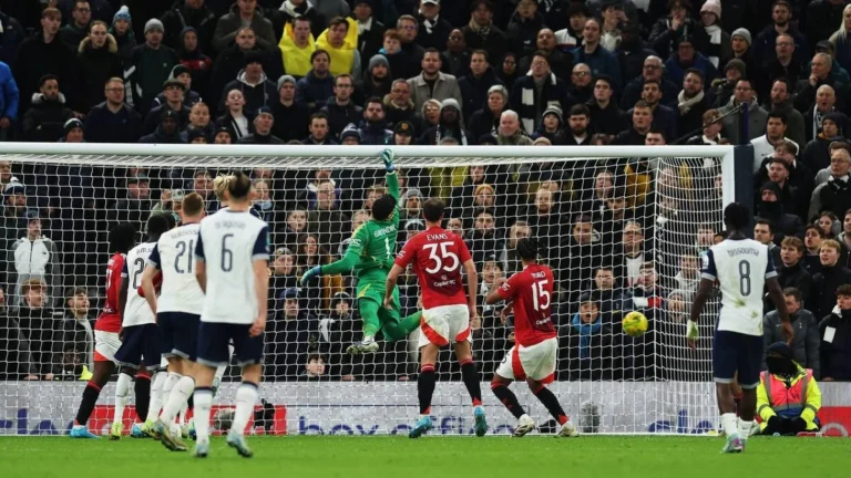 Manchester United Kalah 0-1 dari Tottenham di Final Liga Europa