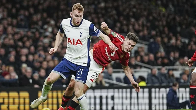Manchester United vs Tottenham di Final Liga Europa 2025