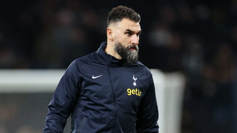 Mile Jedinak Dikaitkan dengan Timnas Malaysia