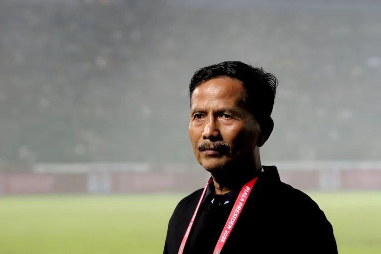 Persib Bandung Tanpa Wakil di Timnas, Djanur Kecewa