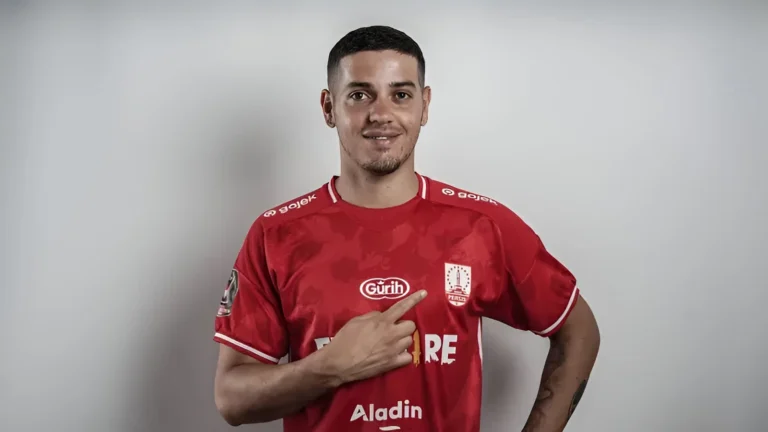 Persib Bandung Terkendala Finansial dalam Kejar Alexis Messidoro