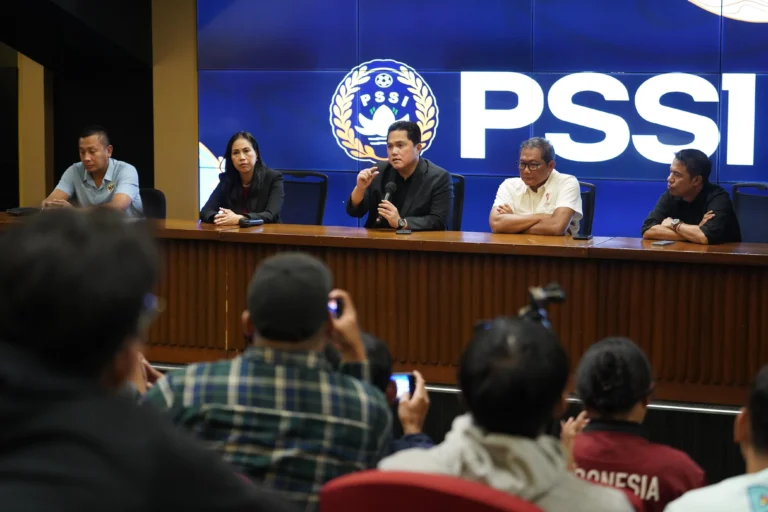 PSSI Umumkan Sanksi Baru: Arema Tanpa Penonton, Hukuman Yuran Fernandes Dikurangi