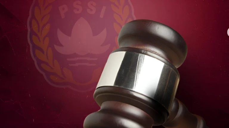 PSSI Jatuhkan Sanksi ke Arema FC, PSM, dan Persib