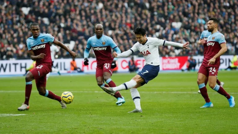 Prediksi Premier League: West Ham vs Tottenham Hotspur (04.05.2025)