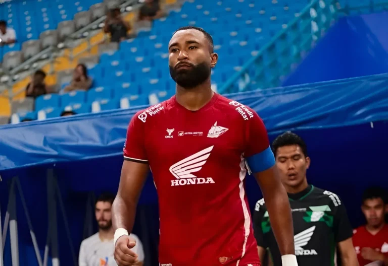 Yuran Fernandes Minta Maaf atas Komentar Soal Sepak Bola RI
