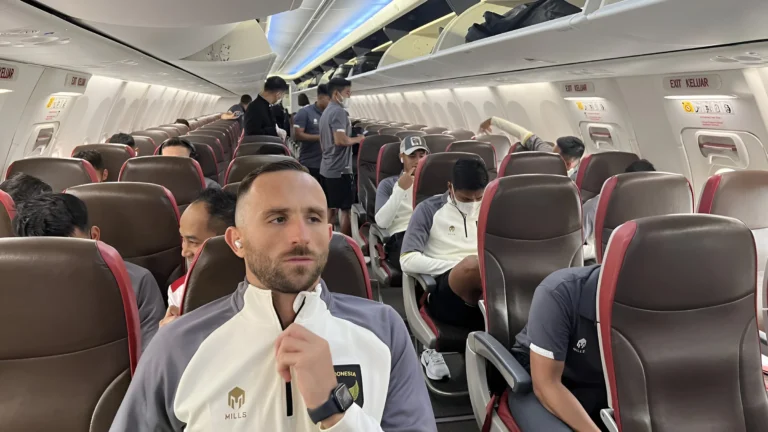 Timnas Indonesia Berangkat ke Jepang dengan Pesawat Carter Jelang Laga Terakhir Grup C