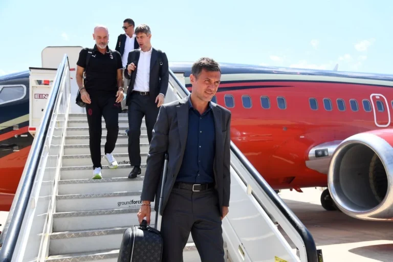 Inter Milan yirik mag’lubiyatidan so’ng aeroportda sukunat bilan kutib olindi