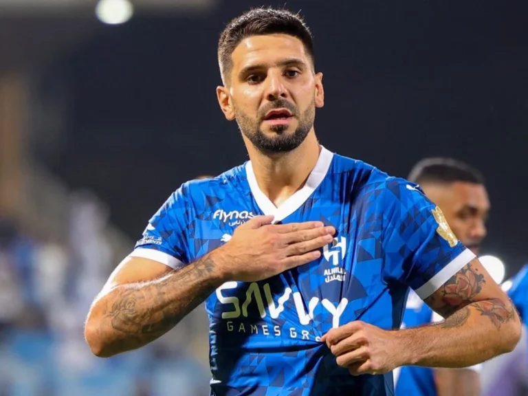 Mitrovich Manchester Yunayted uchun kutilmagan transfer nishoni, AC Milan Modrichni ko’zlamoqda