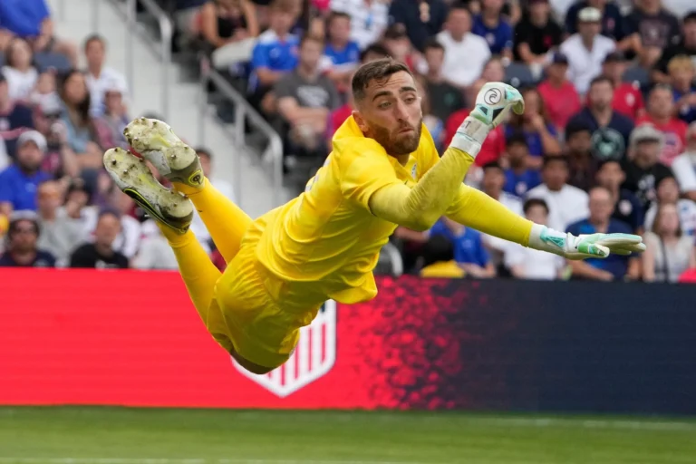 Matt Turner Officially Joins Lyon from Nottingham Forest