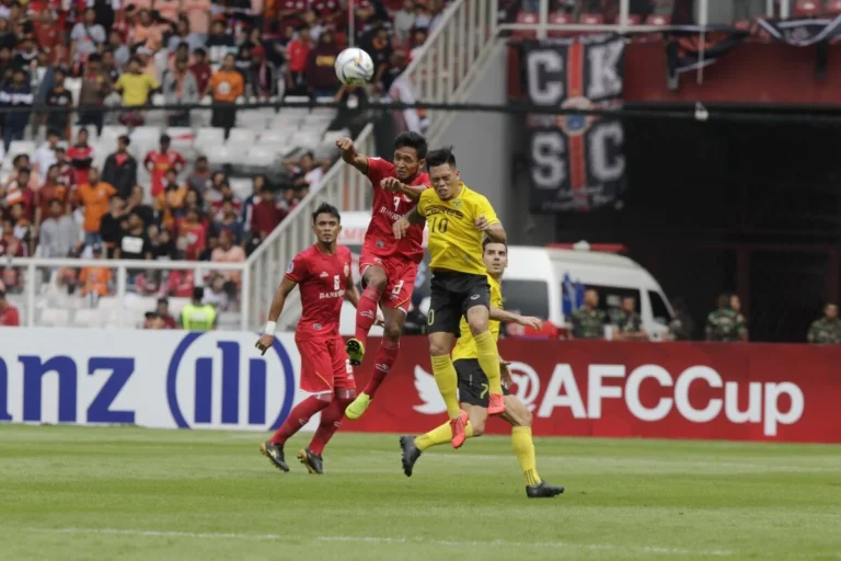 Direktur Persija Jakarta buka suara soal rumor kedatangan Thom Haye