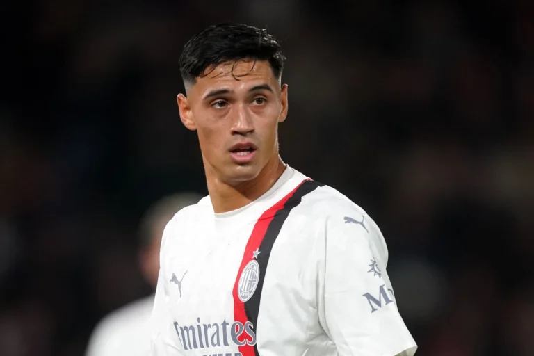Tijjani Reijnders pilih nomor punggung bersejarah di Manchester City