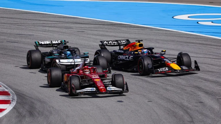 Russell terkejut dengan permintaan maaf Verstappen di media sosial