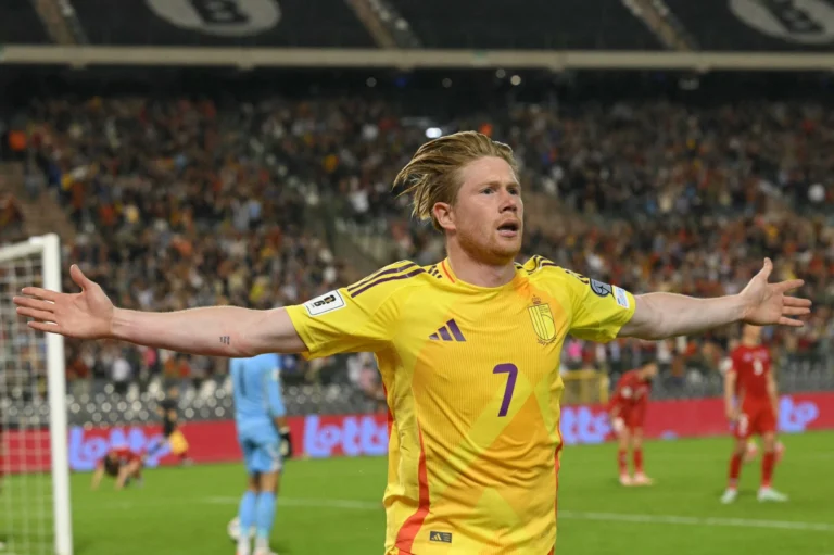 Kevin De Bruyne resmi bergabung dengan Napoli secara gratis