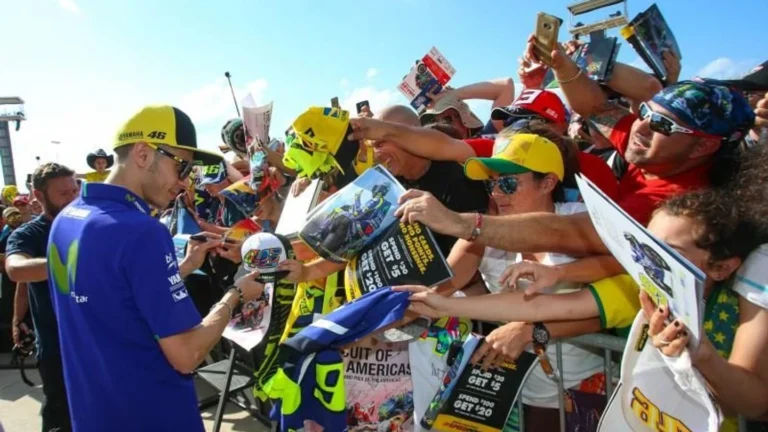 แพดด็อก MotoGP ตอบสนองต่อนัดชิงแชมเปียนส์ลีกระหว่าง PSG และอินเตอร์ มิลาน