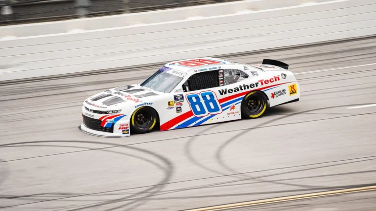 Daniel Suarez Alami Kecelakaan Parah saat Kualifikasi Xfinity Series