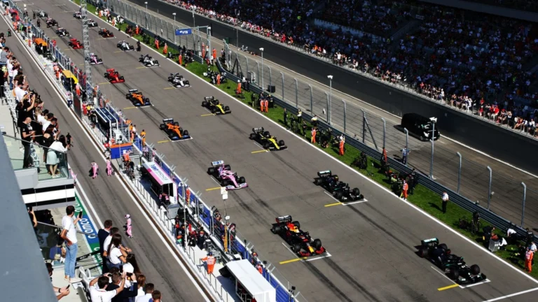 Tsunoda Terima Penalti 10 Posisi Grid untuk Balapan Formula 1 Mendatang