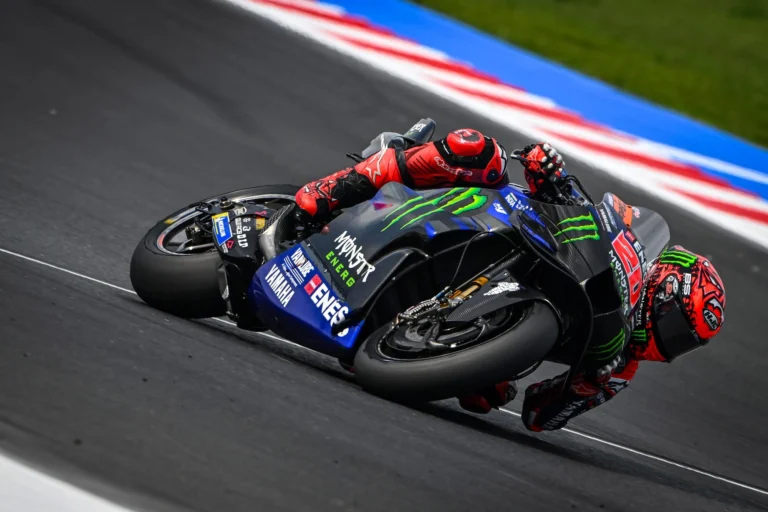 M Mirobbil Vitoni dominasi Race 1 R3 Pro di Sirkuit Mandalika