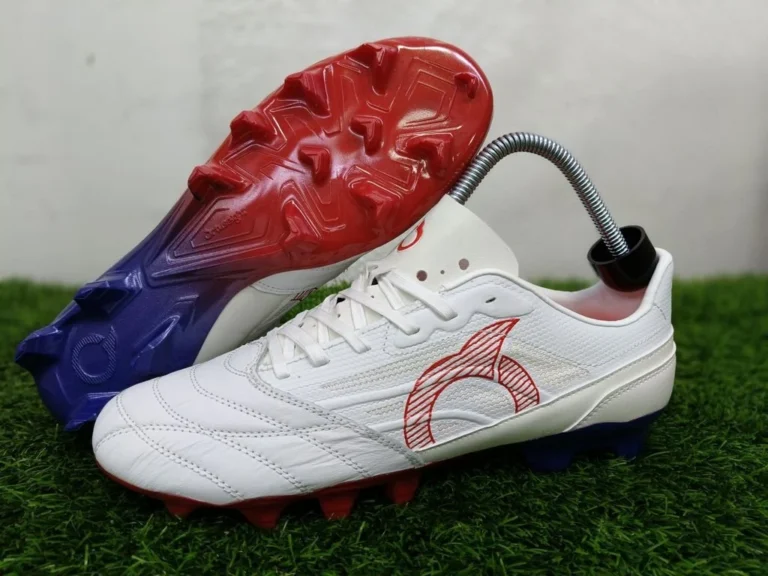 Ortuseight luncurkan dua varian bola sepak dengan teknologi khusus