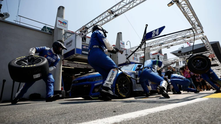 Perseteruan Hukum NASCAR: Rick Ware Racing Melawan Balik Legacy Motor Club