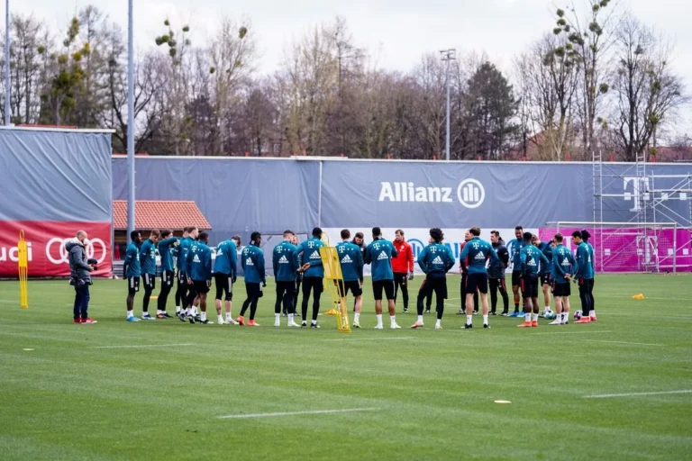 Bayern Munich Bidik Tiga Pemain Sayap Top Eropa untuk Musim Depan