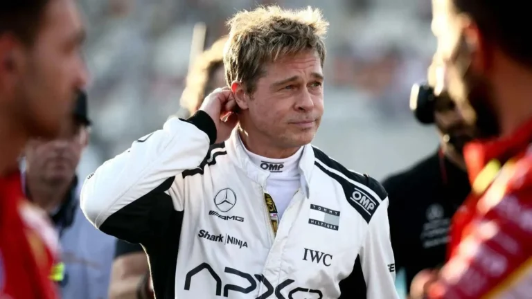 Brad Pitt akhirnya mencoba mobil F1 sungguhan bersama McLaren