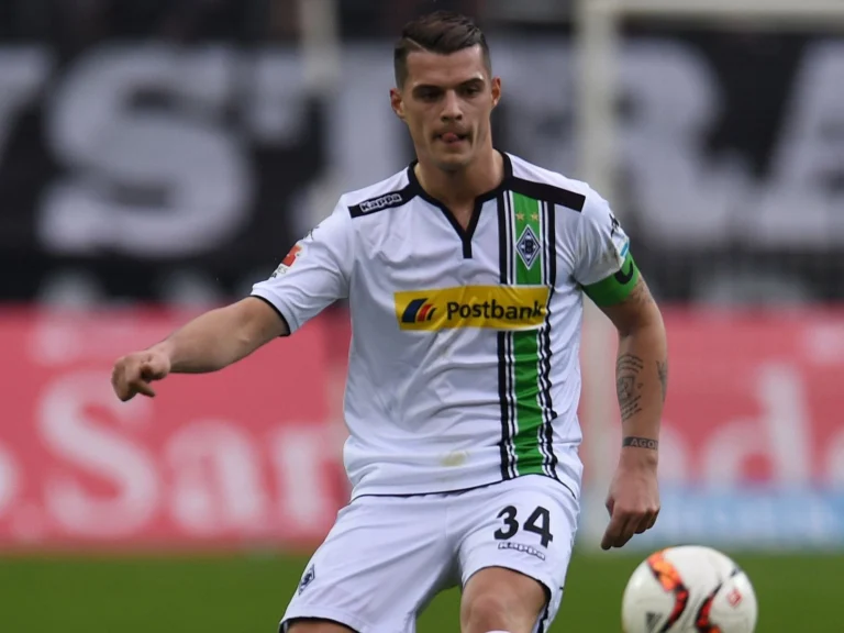 Kevin Diks Berpeluang Jadi Kapten Borussia Moenchengladbach