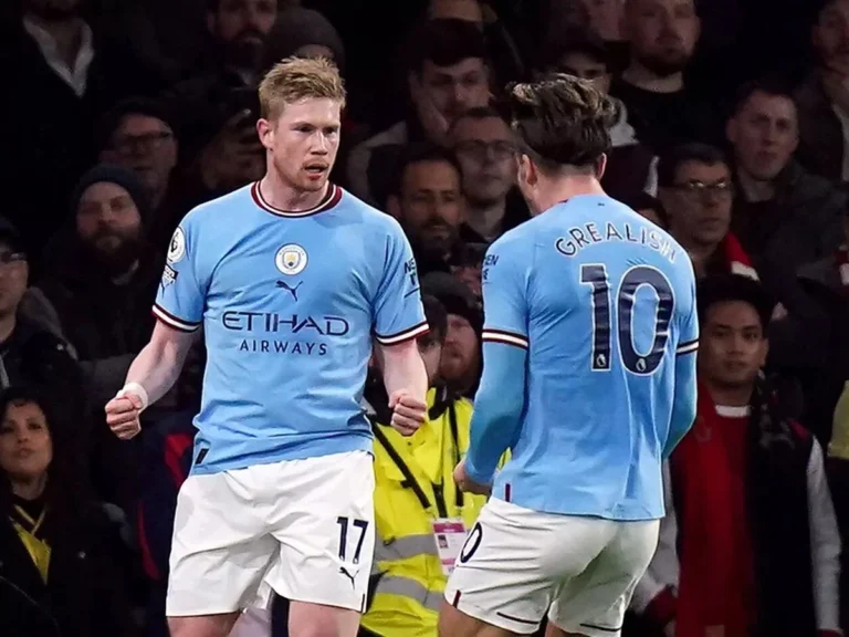 De Bruyne Minta Napoli Datangkan Jack Grealish dari Manchester City