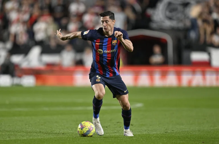 Barcelona Preparing Replacement for Robert Lewandowski