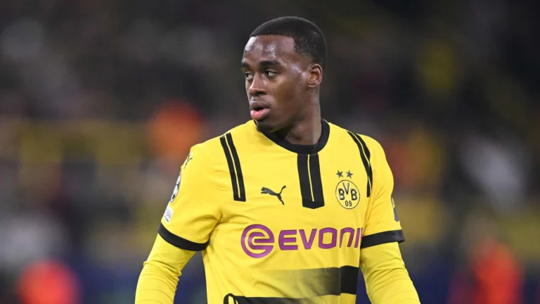 Chelsea Dekati Kesepakatan Transfer Jamie Gittens dari Dortmund