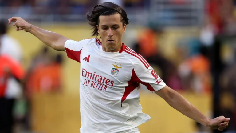 Presiden Benfica Bantah Tawaran Real Madrid untuk Alvaro Carreras