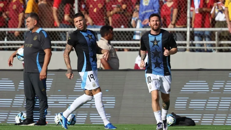 Otamendi Yakin Messi Akan Tampil di Piala Dunia 2026