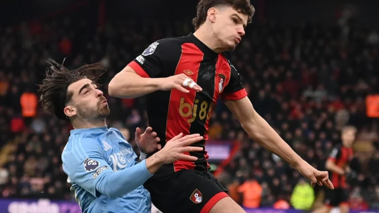 Liverpool Resmi Datangkan Milos Kerkez dari Bournemouth