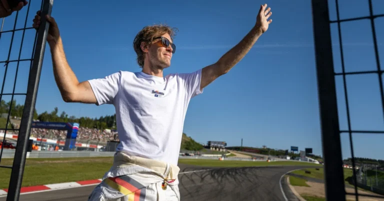 Max Verstappen dukung Sebastian Vettel untuk peran penasihat Red Bull
