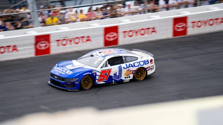 T.J. Puchyr akuisisi tim NASCAR Rick Ware Racing