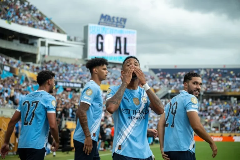 Bernardo Silva praises Manchester City’s new generation after thrashing Juventus
